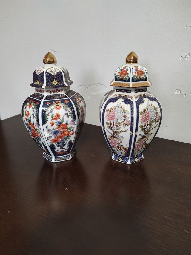 Botes de porcelana