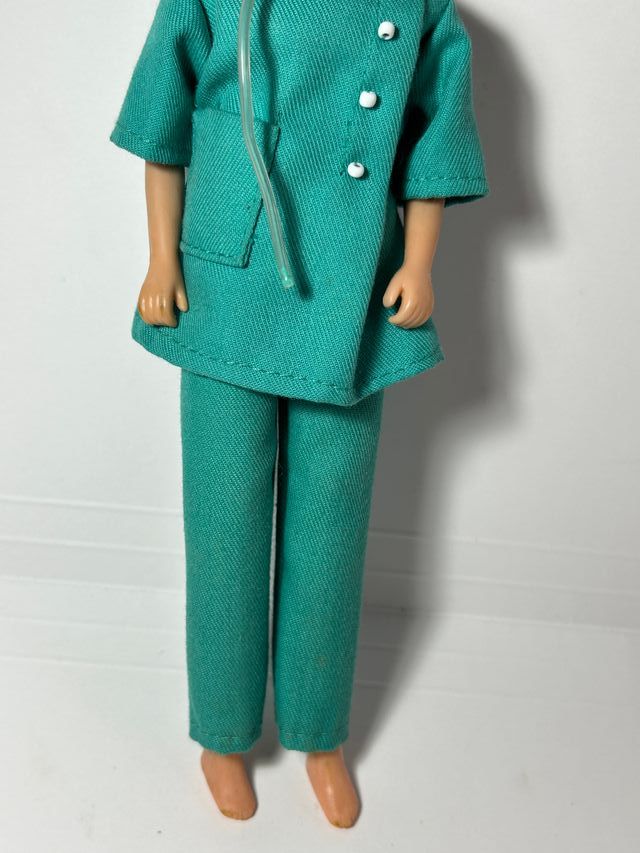 Muñeca Chabel conjunto Hospital Urgencias