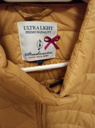 Plumífero ultra light Stradivarius