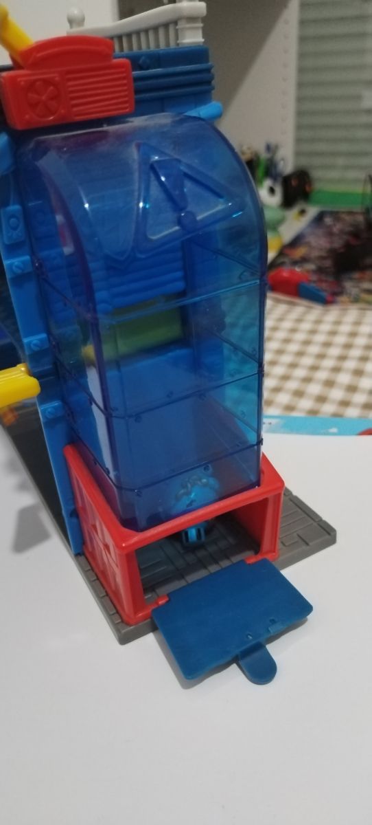 Comisaria Policía Super Things