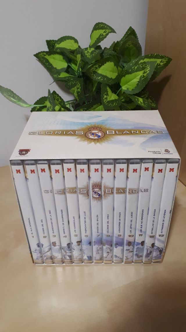 GLORIAS BLANCAS - REAL MADRID (DVD) MARCA