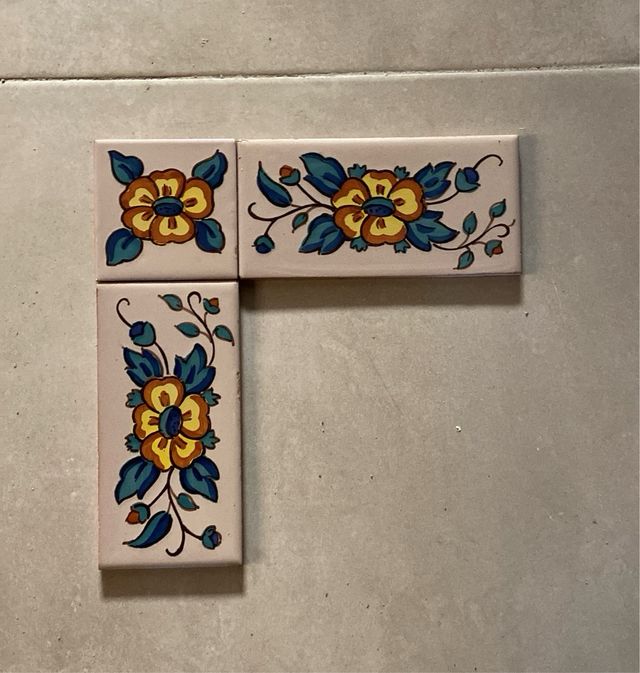 Cenefa ceramica valenciana 7 piezas 750x15 c/cerr