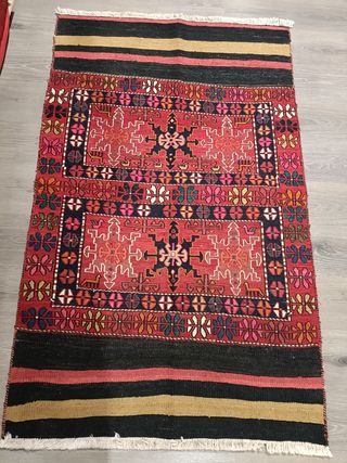Alfombra kilim persa liquidación
