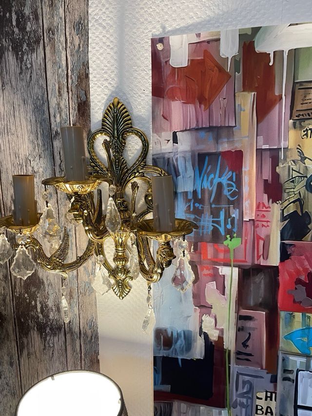 Applicare il bronzo con 3 luci.