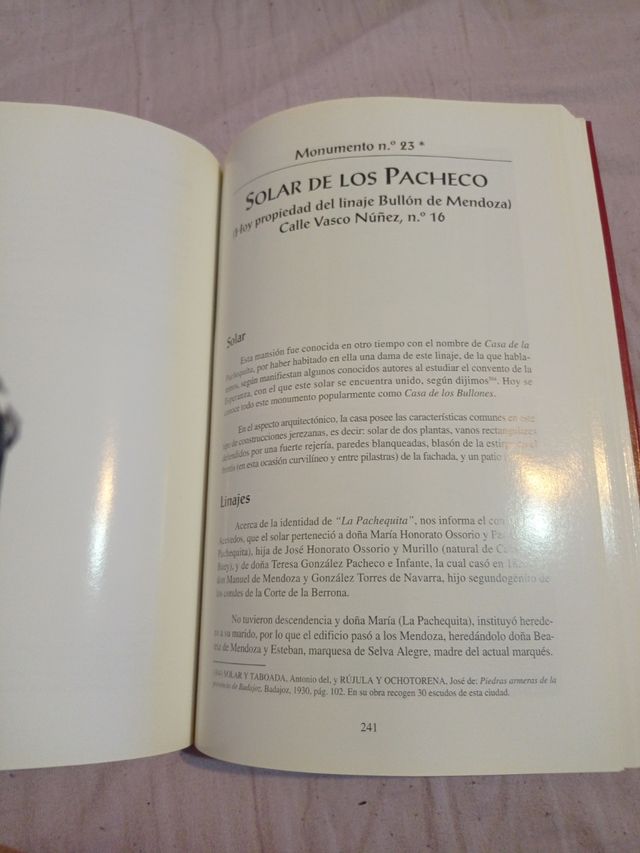 LIBRO HERALDICA EXTREMEÑA