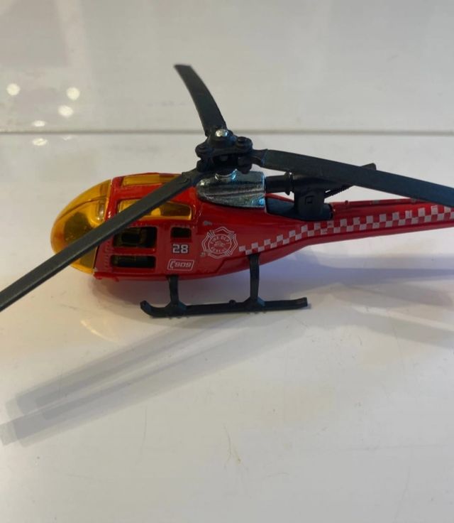 Elicottero antincendio Majorette