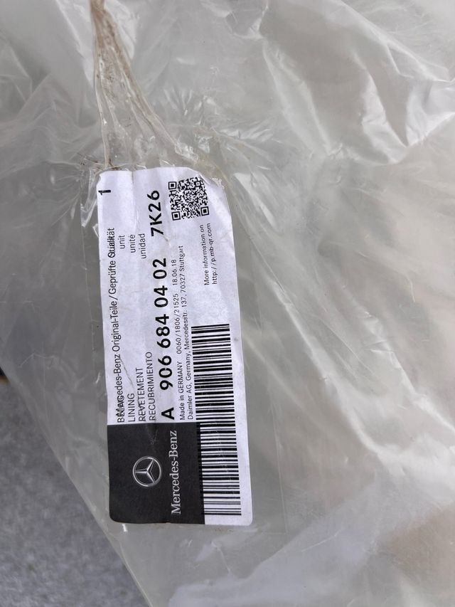 RECUBRIMIENTO DE SUELO MERCEDEZ