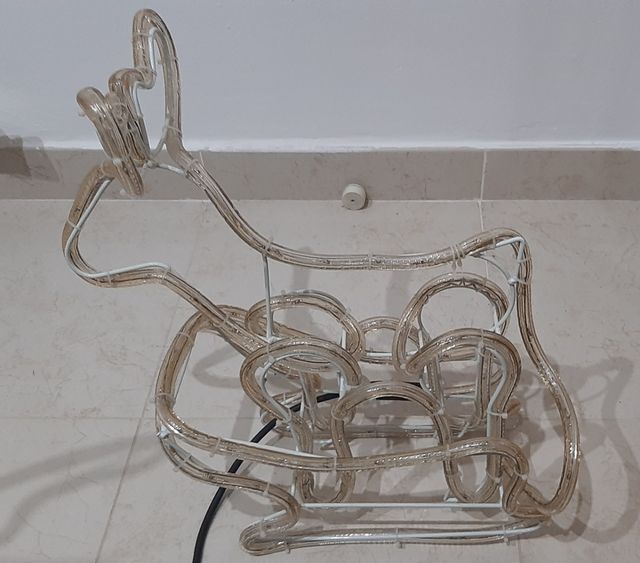 Reno navidad tubo luz interior o exterior