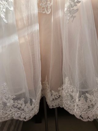 Vestido de novia corto de J J’SHouse