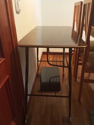 Mesa auxiliar 
