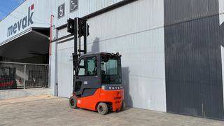 CARRETILLA ELAVADORA DE OCASIÓN 2017