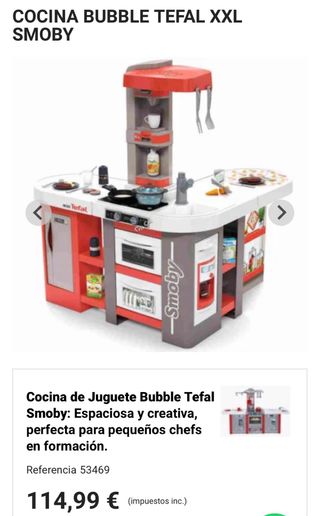 Cocinita Smoby y microondas y plancha