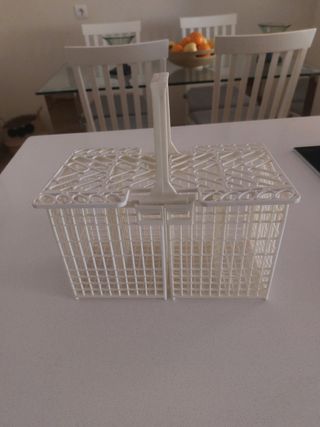 Cesta para los cubiertos del lavavajillas