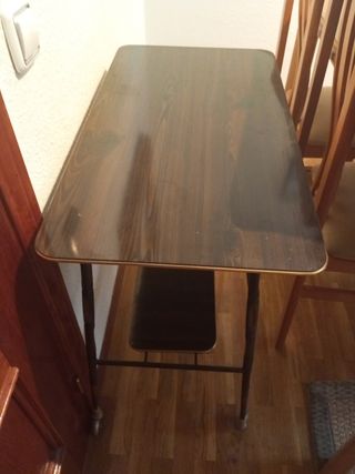 Mesa auxiliar 