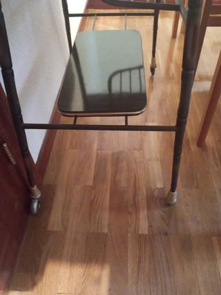 Mesa auxiliar 