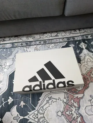 Botines Adidas Hoops 3.0 MID Originales (Nuevas)