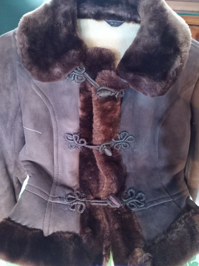 Chaqueta a la cintura marrón piel