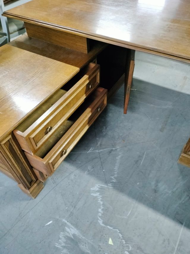 Mesa escritorio antigua