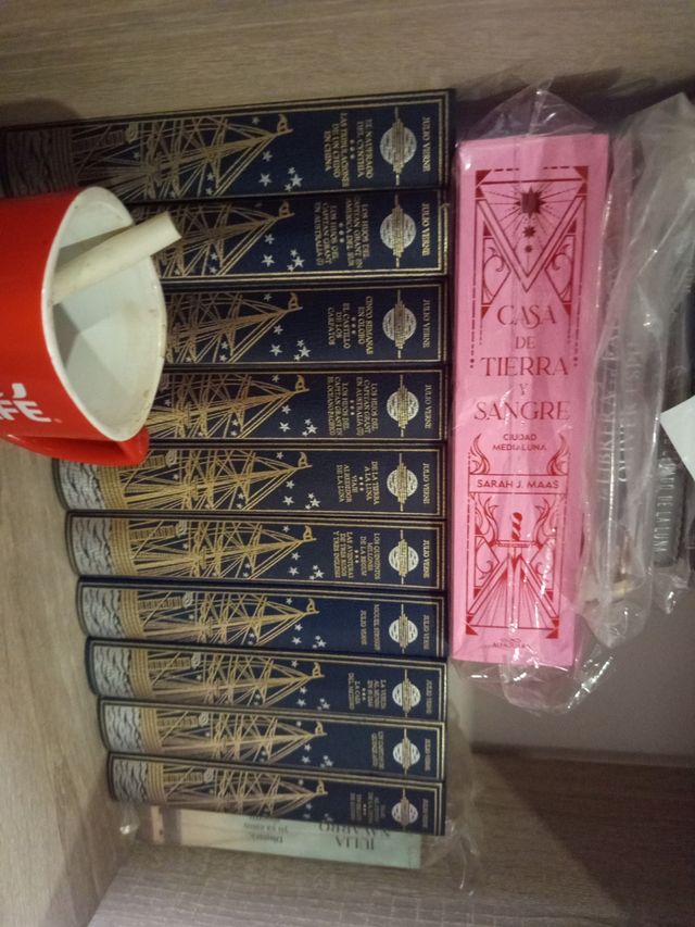 Collezione Jules Verne