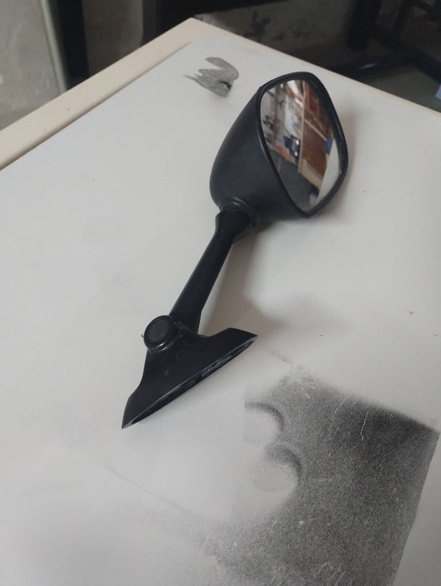 Espejo derecho Suzuki gsxr k5