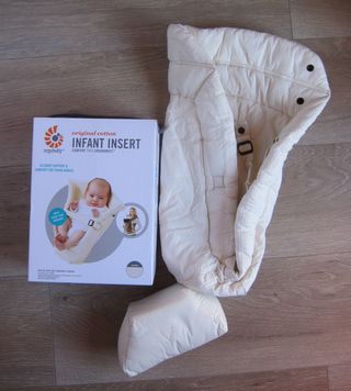 Cojín-adaptador para mochila Ergobaby