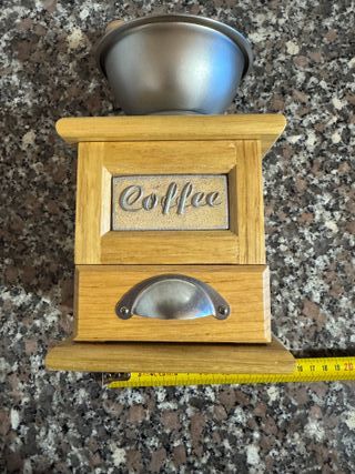 Macinino per caffè o pepe in legno