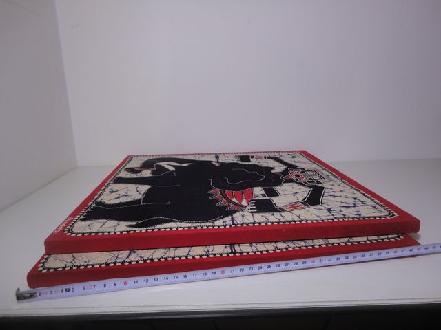 COPPIA QUADRI INDONESIANI SU STOFFA