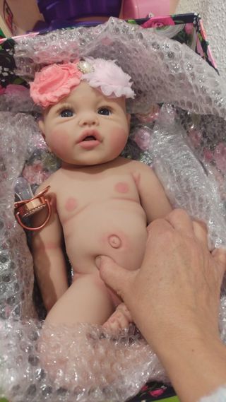 Reborn de silicona de 46cm y 2700 kg