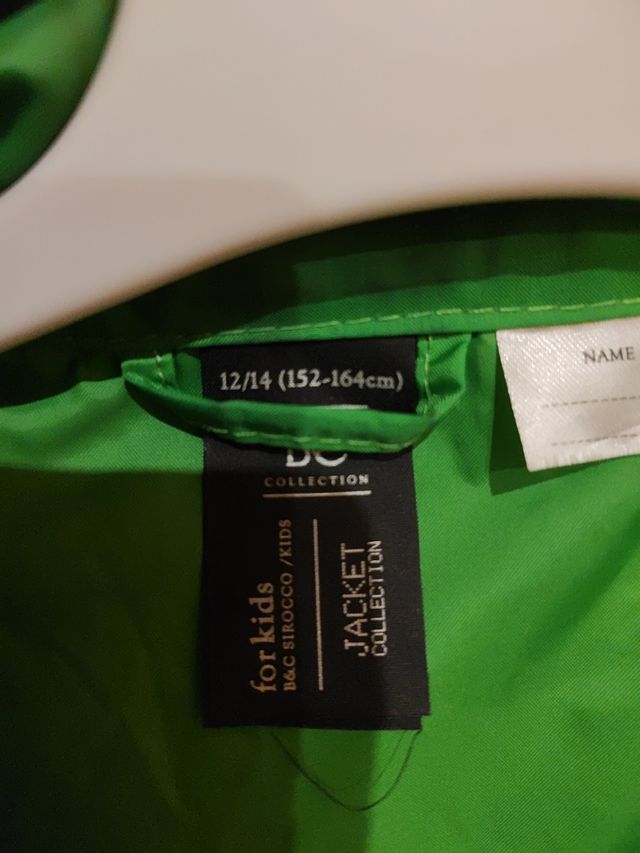 Chubasquero verde 12-14