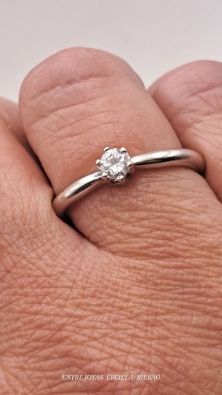 Anillo solitario diamante
