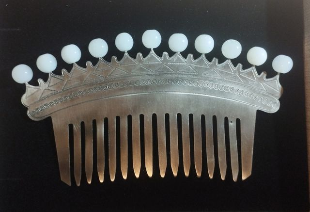 Peineta reina 11 bolas