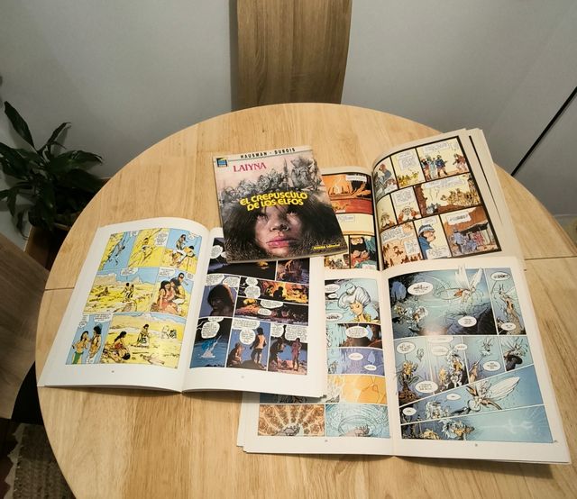 LOTE de 4 cómics COLECCIÓN PANDORA