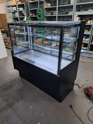 VITRINA PASTELERA FABRICAMOS A CUALQUIER MEDIDA
