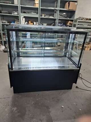 VITRINA PASTELERA FABRICAMOS A CUALQUIER MEDIDA