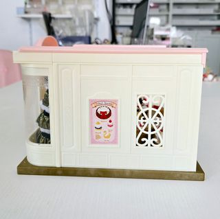 Village Cake Shop Sylvanian Families