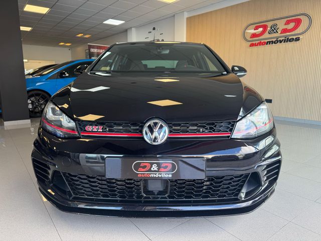 Volkswagen Golf GTI Clubsport con Backets