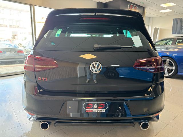 Volkswagen Golf GTI Clubsport con Backets