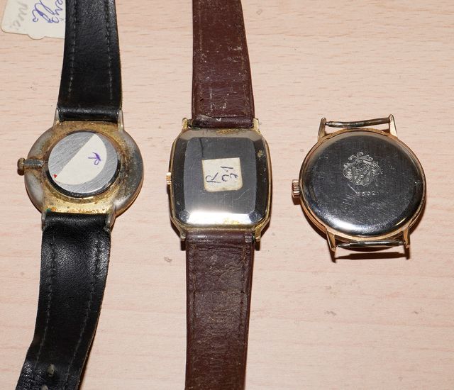 LOTE DE 3 RELOJES ANTIGUOS (LM2)