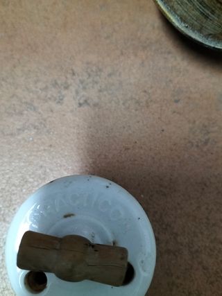 Interruptor porcelana antiguo