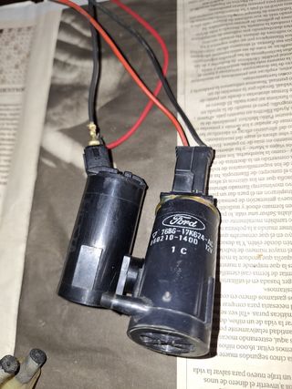Motor limpiaparabrisas  ford fiesta mk1