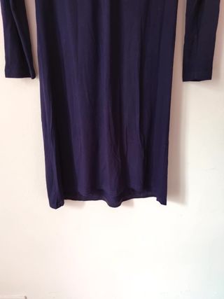 Abito maglia viola porpora svasato scollo V sera