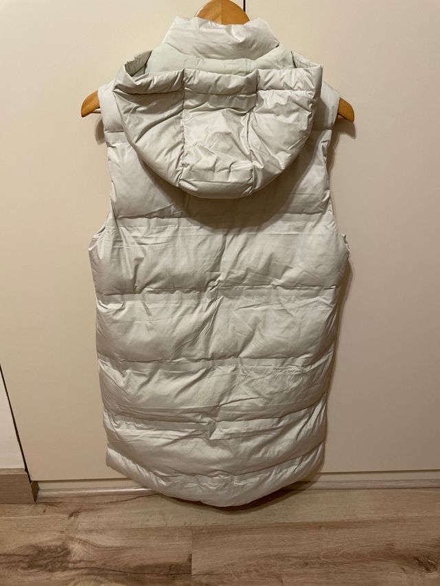 Chaleco mujer. Color hielo. Talla S.