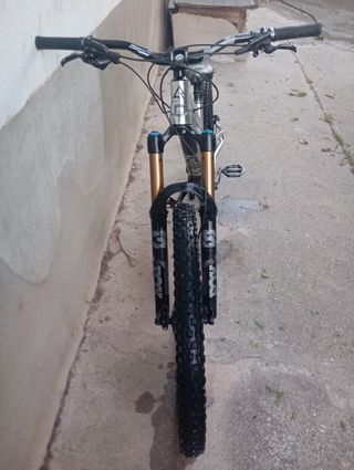 Commencal clash TOPE DE GAMA