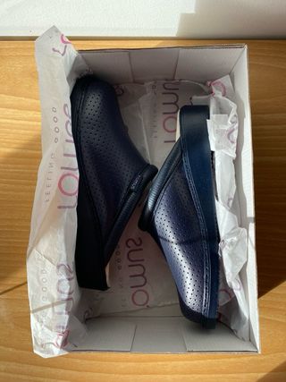 Zuecos sanitarios romus