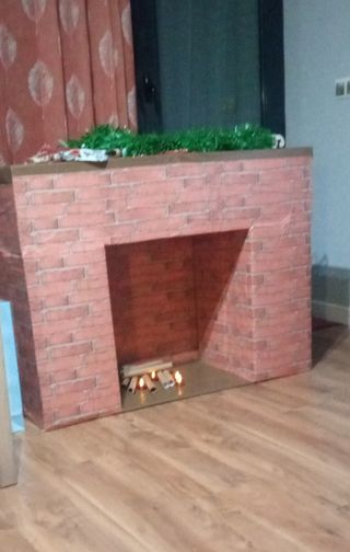 Chimenea de cartón 