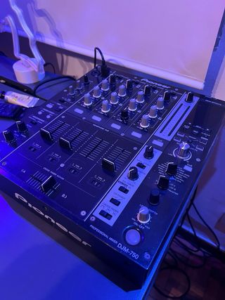 Pioneer Djm 750