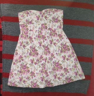 vestido de fiesta corto de flores