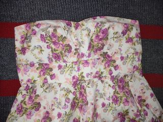 vestido de fiesta corto de flores