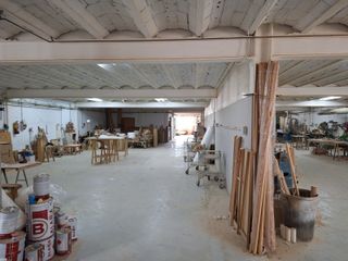 R-7937428 Traspaso Taller de Ebanistería