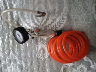 Pistola con goma